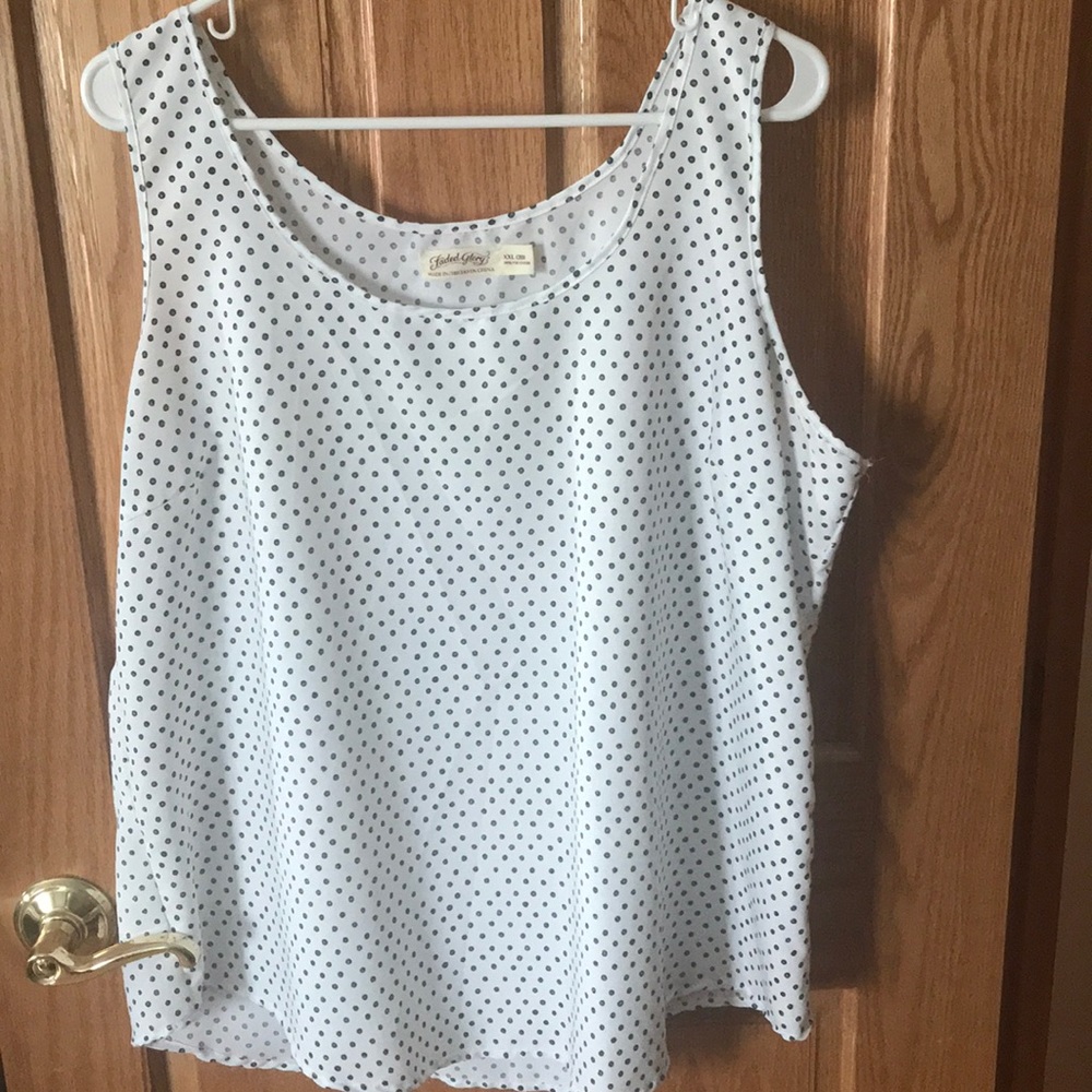 Women’s dressy tank top